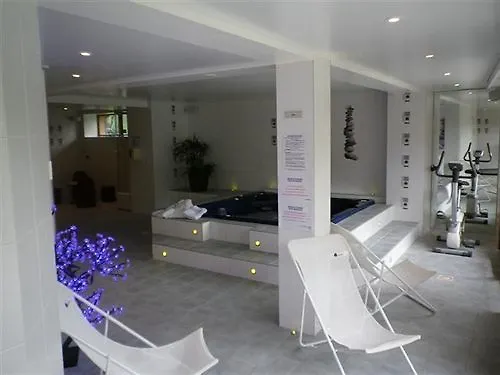 Logis Hotel Beausoleil Saint-Sorlin-dʼArves